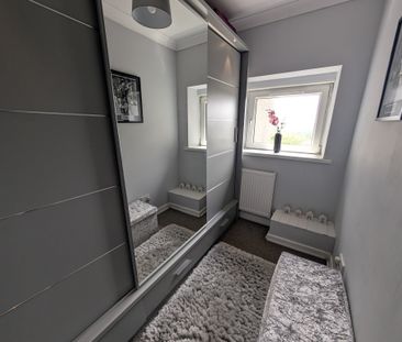 Brocks Terrace, Porth - Photo 3