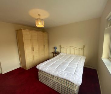 2 bedroom maisonette to rent - Photo 4