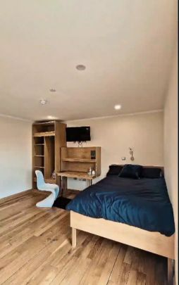 Executive Studio - Photo 1