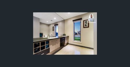 ✨ Spacious Family Living with Modern Comforts in Cranbourne North ✨ - Photo 2