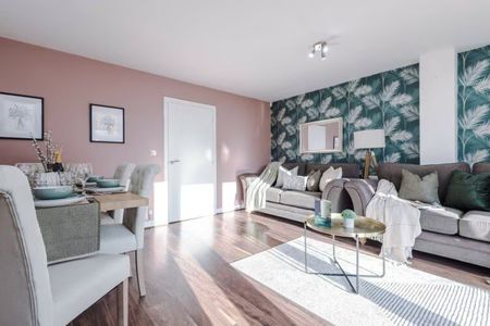 4 Bed Semi-Detached House, Rylance Street, M11 - Photo 2