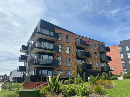 Unit 303, 6 Rauroa Lane, Hobsonville, Auckland - Photo 2