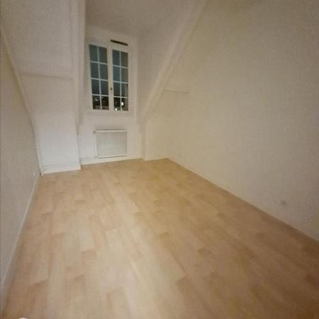 Appartement au 4ème étage sans ascenseur - A LOUER - TOURS SUD - Photo 1