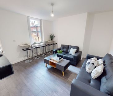 5 bed Mid Terraced House for Rent - Photo 3