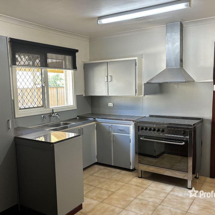 4 Pedler Place, Balga WA 6061 - Photo 1