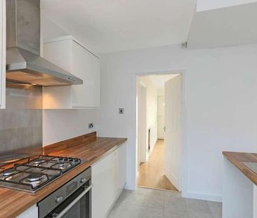 Topcliffe Court, Morley, LS27 - Photo 3