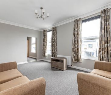 40a Bachelors Walk, LISBURN, BT28 1XN - Photo 2