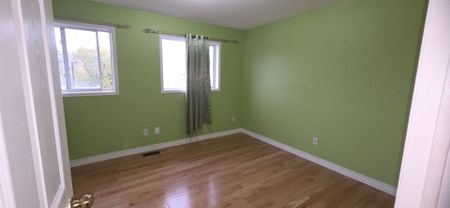 For Lease - 119 Conn Smythe Drive, Toronto, Ontario - Photo 5