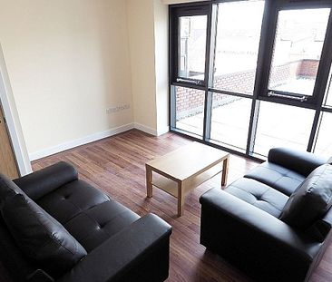 3-Bedroom City Centre Apartment in Sheffield. Perfect for Students ... - Photo 2