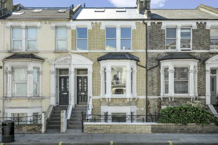 2 bed flat to rent - Photo 5