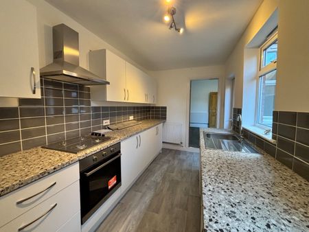 Warburton Street, Newark, Nottinghamshire, NG24 - Photo 4