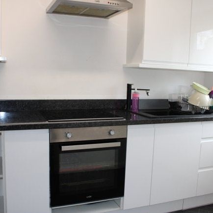 Romsey - Photo 1
