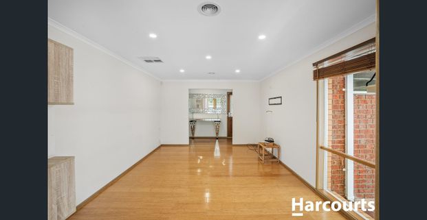 PERFECT FAMILY HOME IN A PRIME HOPPERS CROSSING LOCATION - Photo 1