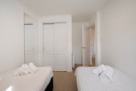 28 Queens Court, AB31 4GD, Banchory - Photo 5