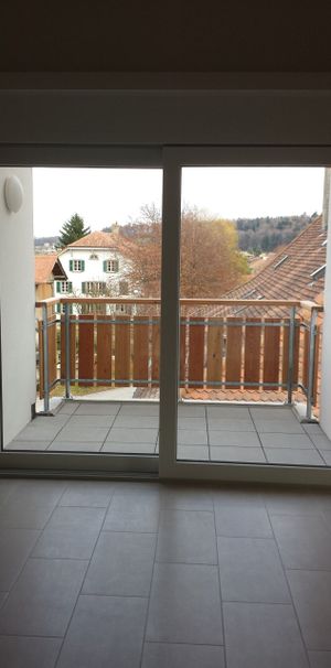 CHARMANT LOGEMENT DE 2.5 PIECES - Photo 1