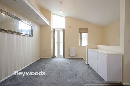 1 bed maisonette to rent in Topgate Drive, Stoke-on-Trent, Staffordshire - Photo 5
