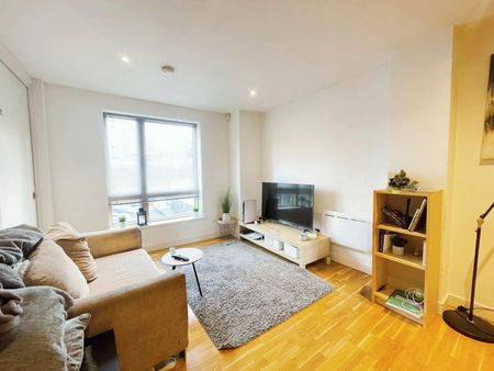 2 bedroom apartment to rent Arundel Street, Manchester, M15 - Photo 2