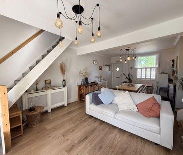 2 bedroom cottage to rent - Photo 1