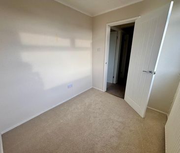 Derwent Avenue, Winsford - Photo 6