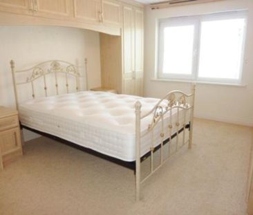 Mountbatten Close, Preston - Photo 2