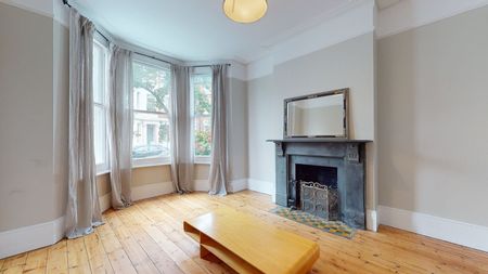 4 bedroom house to rent - Photo 2