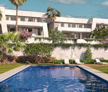 Alquiler de chalet adosado en Calle Siroco - Photo 3