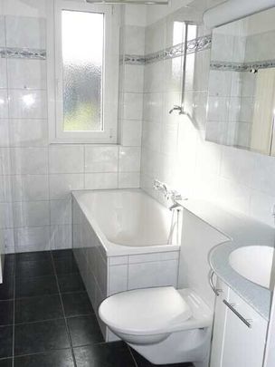 Schöne 3.0-Zimmerwohnung an ruhiger Lage! - Photo 1