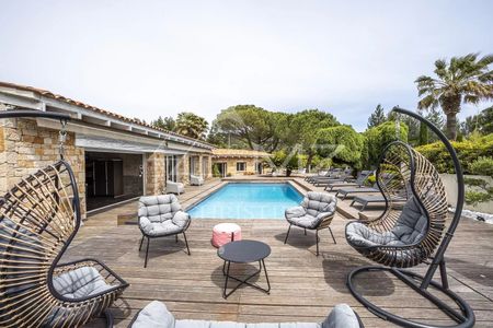 Villa de plain-pied proche Mougins Village - Photo 2