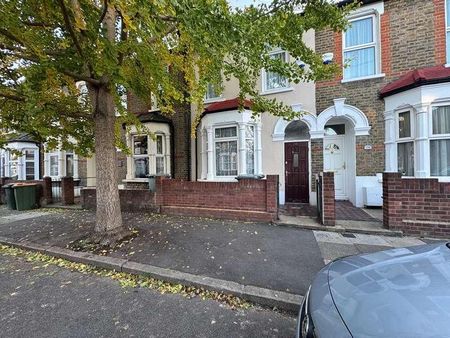 Humberstone Road, Plaistow, London, E13 - Photo 2