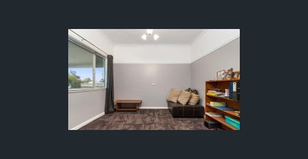 189 Dalton Street Orange NSW 2800 - Photo 2