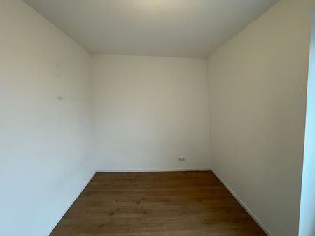 Appartement te huur: Gorontalostraat 33-D 1095 TM Amsterdam - Foto 2