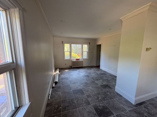 For Lease - 779 Indian Road Unit# Upper, Mississauga, Ontario - Photo 1