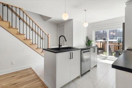 Maison à étages - 4-36 Rue Morell - Photo 3