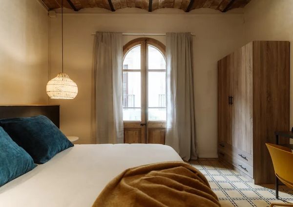 Carrer de Gombau, Barcelona, Catalonia 08003