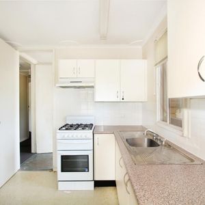 44 Tingira Avenue - Photo 2