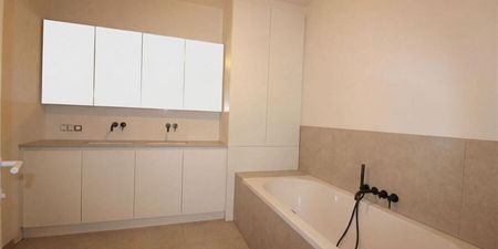 Woning te huur in Veerle voor € 1.450 met 3 slaapkamers - Photo 4