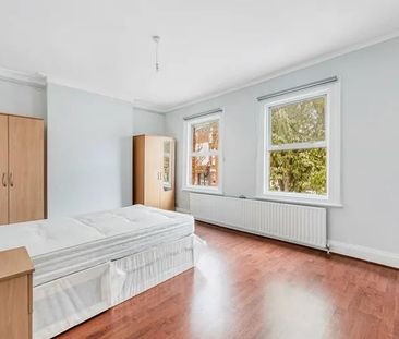 4 Bed Terraced House, Very Near Venetia Road Area, W5 - Photo 5