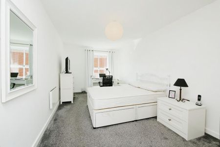 2 bedroom apartment to rent - Photo 2