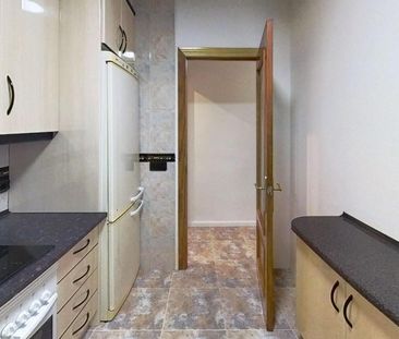 Piso de alquiler en Calle Benefac.remedios Uriarte, Carolinas Altas - Photo 4