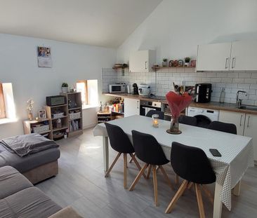 Location Appartement 2 pièces 52m² REMIREMONT 88200 - Photo 1