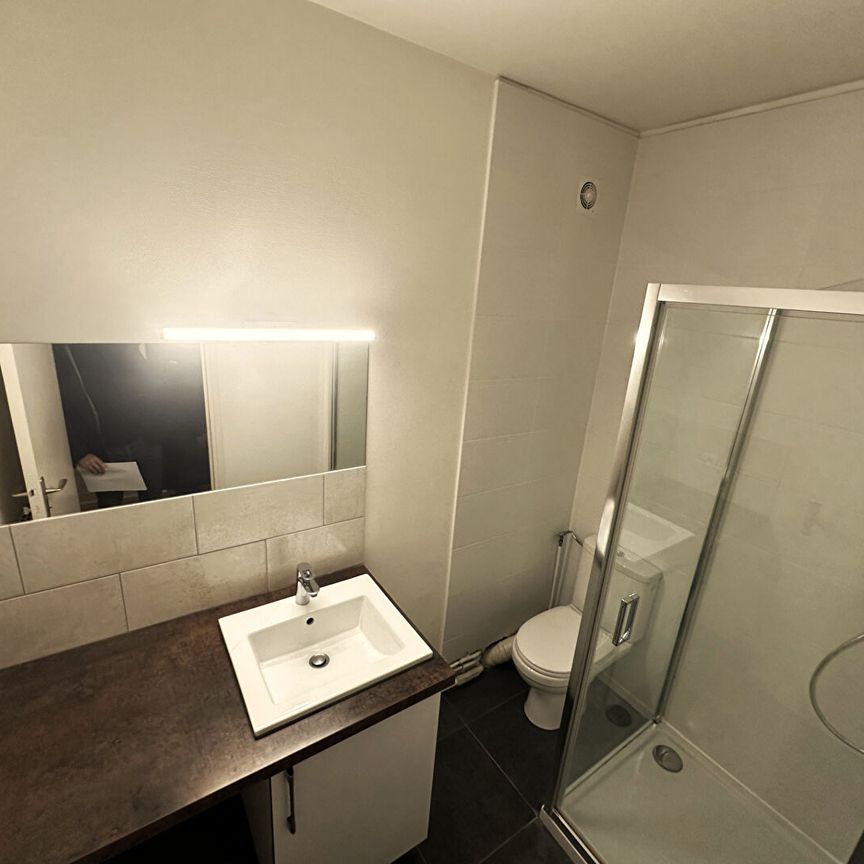 Appartement Rueil Malmaison 1 pièce(s) 31 m2 - Photo 1