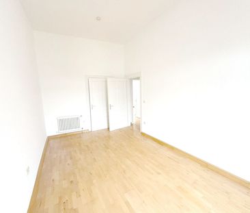 Trier: Charmante Altbauwohnung mit Flügeltür und hohen Decken - Foto 1