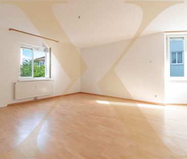 Charmante 2-Zimmer-Wohnung mit Loggia und Tiefgaragenparkplatz in U... - Photo 2