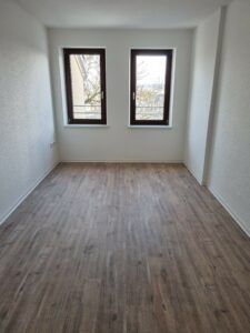 Breitscheidstr. 128, Wohnung 5 ~~~ Balkon, Tageslichtbad mit Wanne und Dusche, Abstellraum, Dachboden - Foto 1