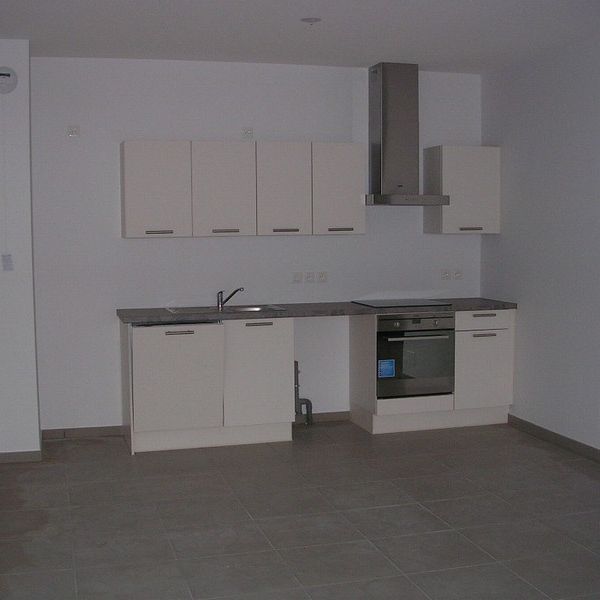 Location Appartement 2 pièces 54m² SARREGUEMINES 57200 - Photo 1