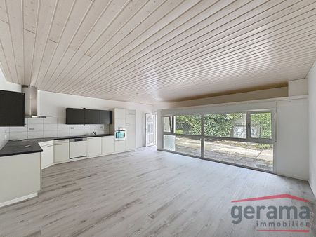 Appartement de 4.5 pièces au rez-de-chaussée - Photo 2