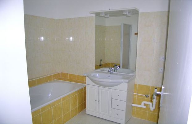 Appartement - 2 pièces - Jaude/Banque de France - Photo 1