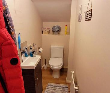 2 bedroom house to rent - Photo 1