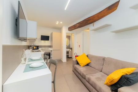 Via Santa Chiara, Turin, Piedmont 10122 - Photo 2