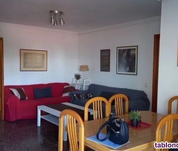 Se alquila piso en Sant Pere Nord. - Photo 1